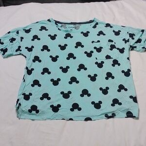 Disney women's small sized shirt